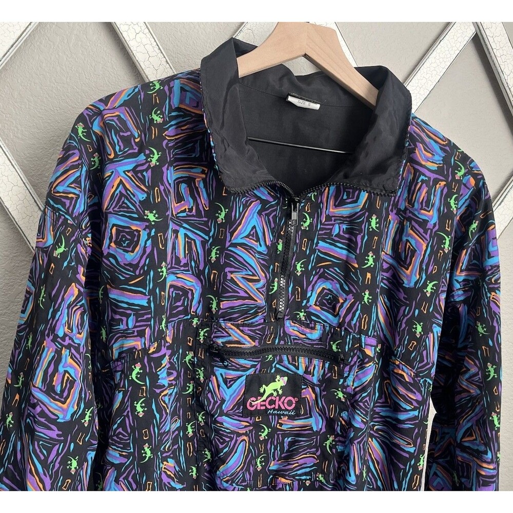 Vintage Gecko Hawaii size S Pullover Windbreaker Jacket Black/Multicolor - Picture 2 of 10